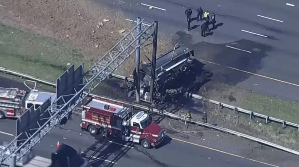 Dump truck 7News