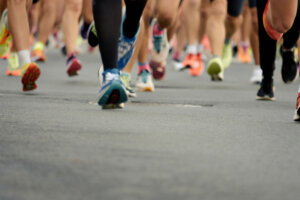 People running