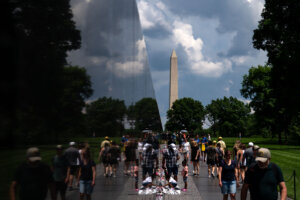People visiting the Vietnam Veterans Memorial