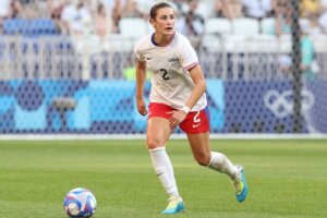 U.S. defender Emily Fox