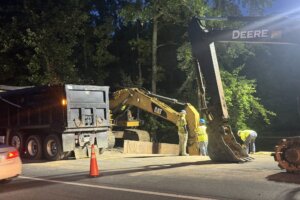 9524 water main construction