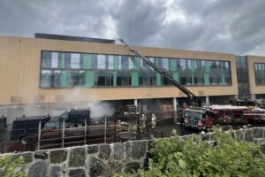 Heavy smoke at Academies of Loudoun