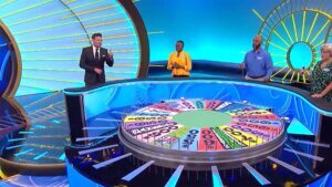 Ryan Seacrest takes a spin as new "Wheel of Fortune" host