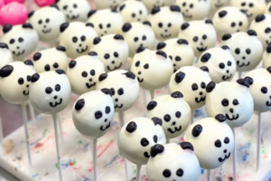 Panda cakepops