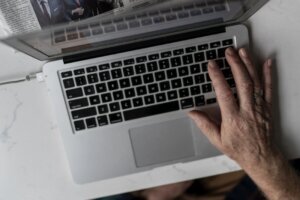One Tech Tip Passkeys