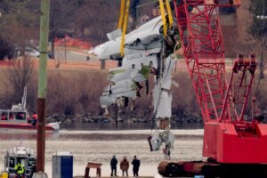 American Airlines Plane And Black Hawk Helicopter Crash Near Reagan National Airport