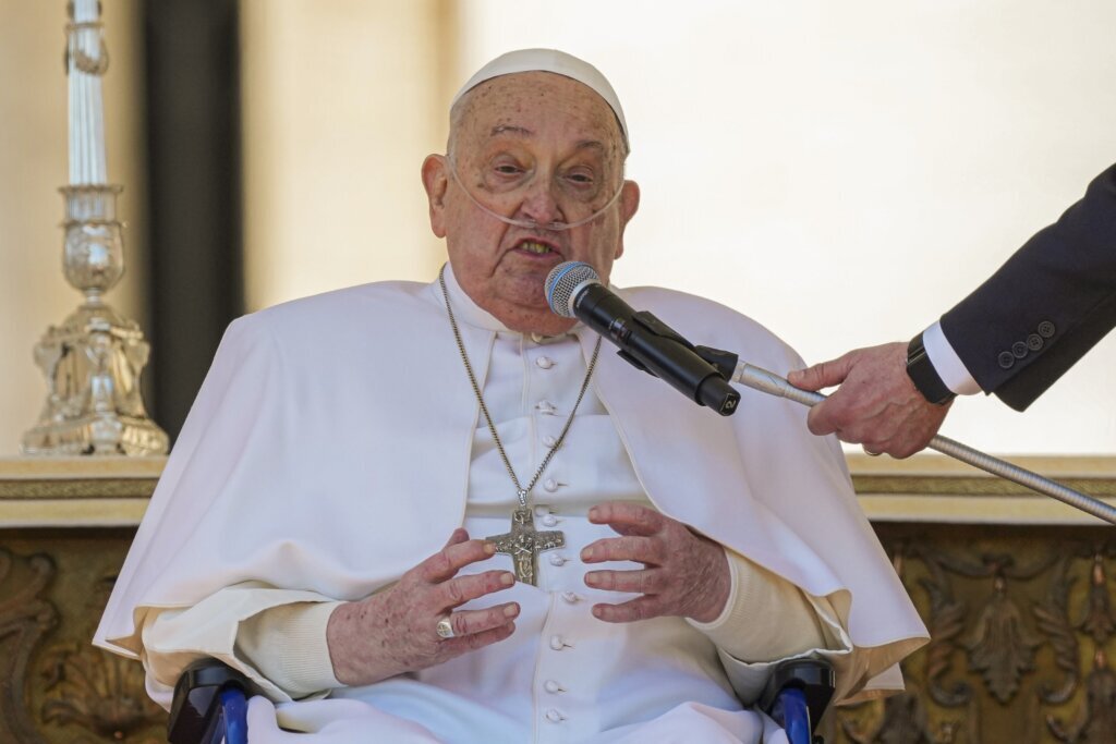 APTOPIX Vatican Pope Health