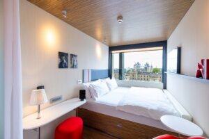 CITIZENM.jpg