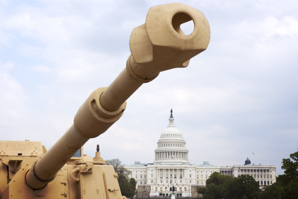 Tank in front of US Capitol