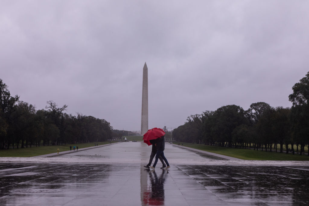 Tropical storm system brings heavy rain and wind to D.C.