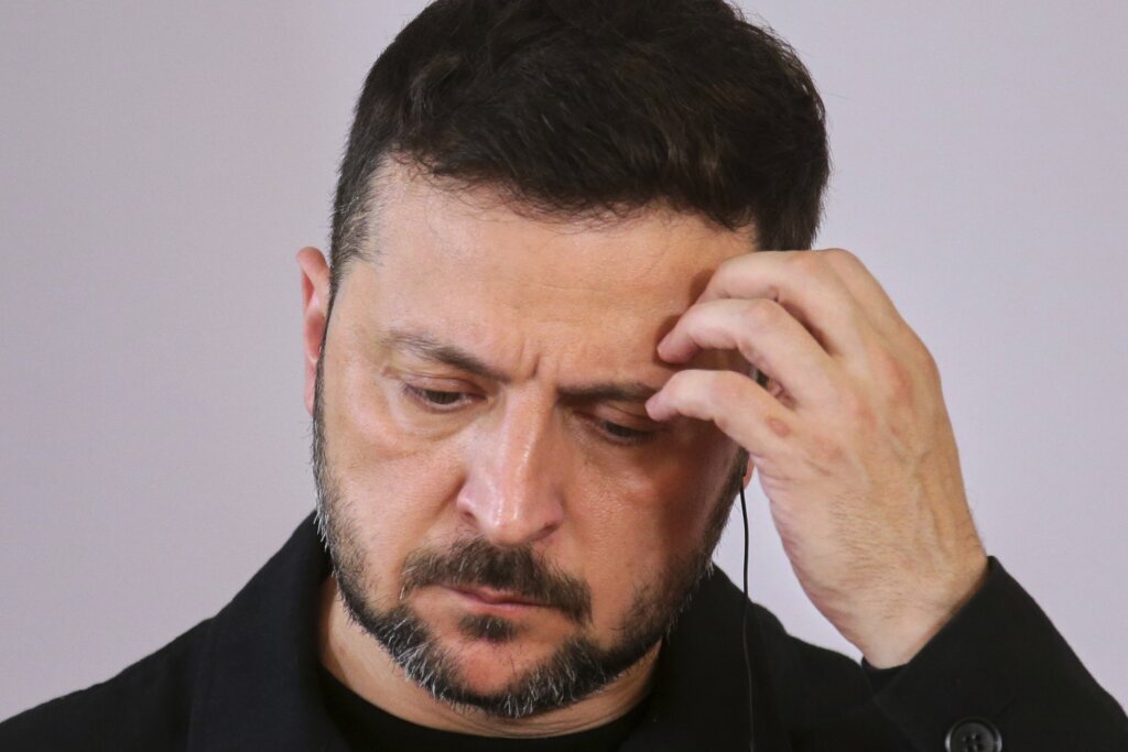 Russia Ukraine War Trust in Zelenskyy