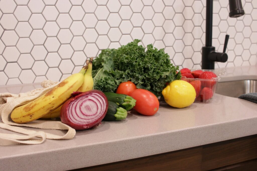 Be Well Food Storage