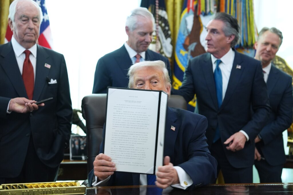APTOPIX Trump