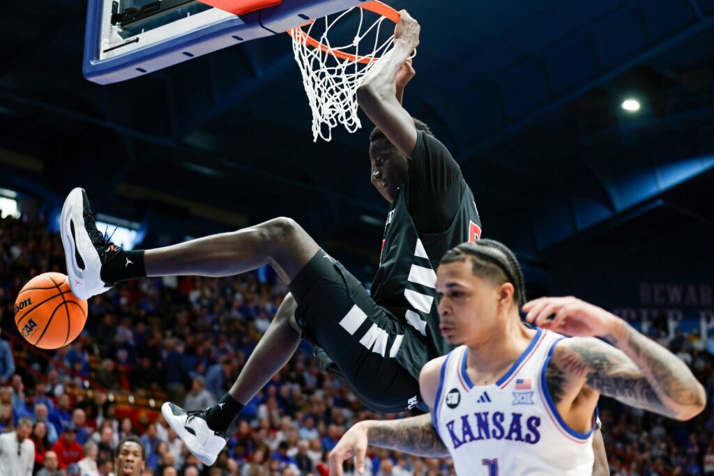 Cincinnati Kansas Basketball