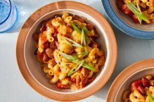 Food Voracious Slow Cooker Chili Mac