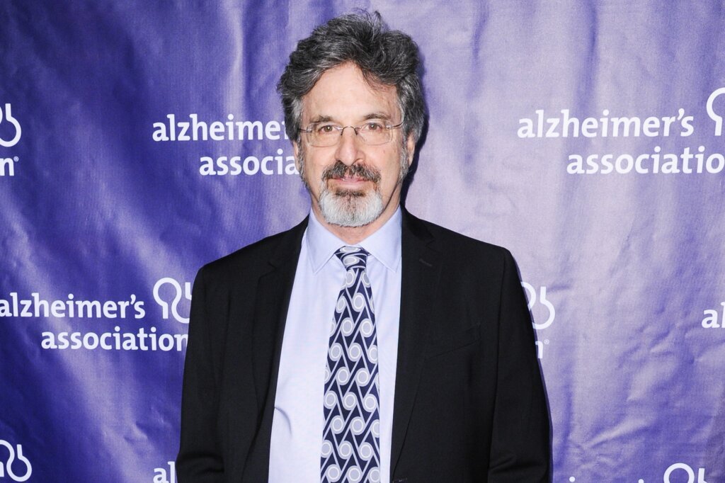 Obit Robert Carradine