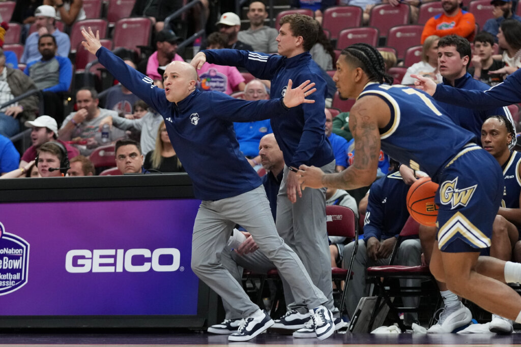 George Washington Florida Basketball