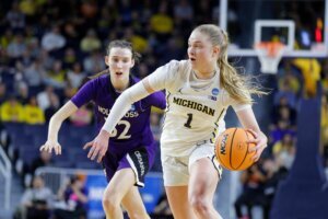 NCAA Holy Cross Michigan Basketball
