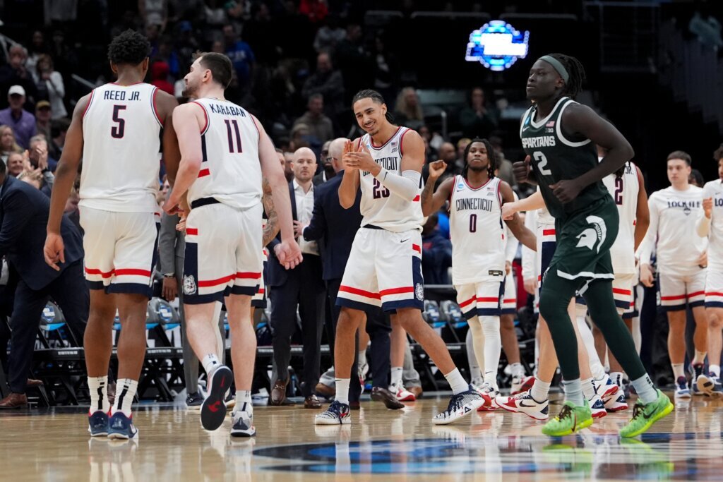 NCAA Michigan St UConn Basketball