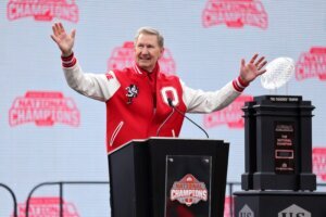 Ohio State President Resigns