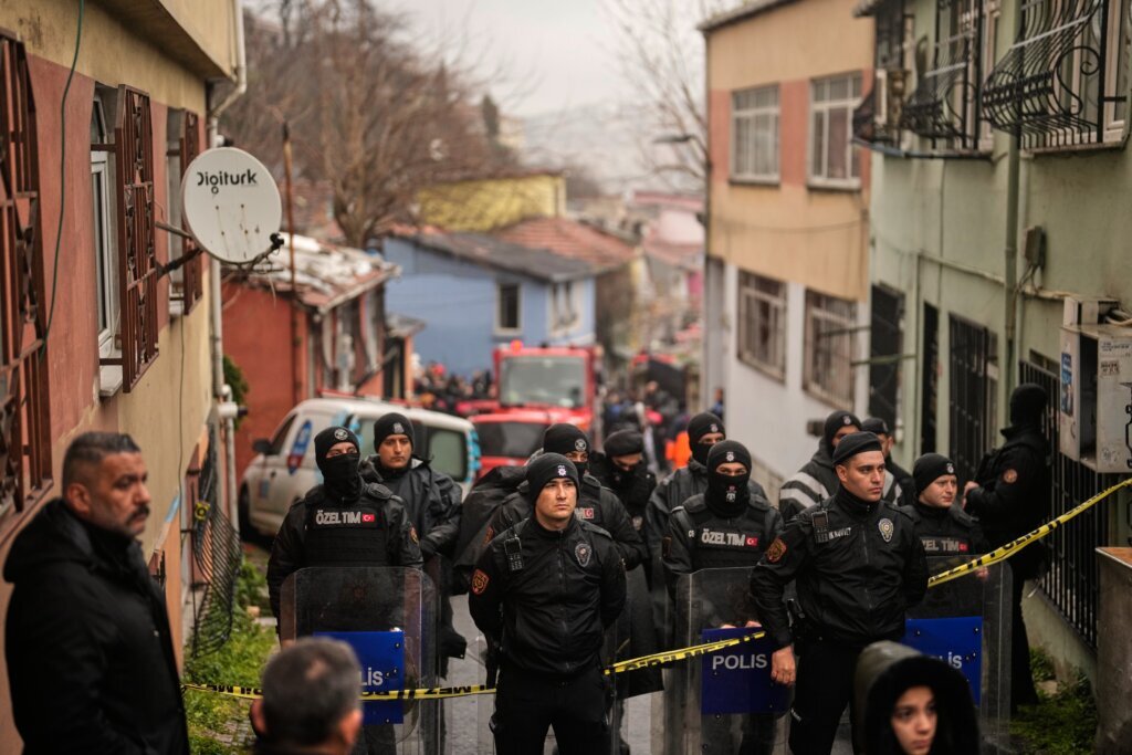 Turkey Building Collapse