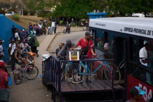 APTOPIX Cuba Transport