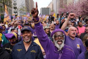 Building Workers Labor Talks