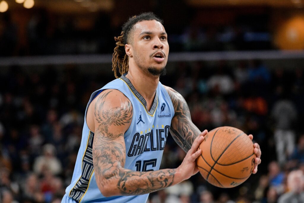 FILE - Memphis Grizzlies forward Brandon Clarke (15) shoots a free throw during an NBA Cup basketball game against the Denver Nuggets, Nov. 19, 2024, in Memphis, Tenn. He died, the team, his agency and the NBA said Tuesday. He was 29. (AP Photo/Brandon Dill, File)

&nbsp;