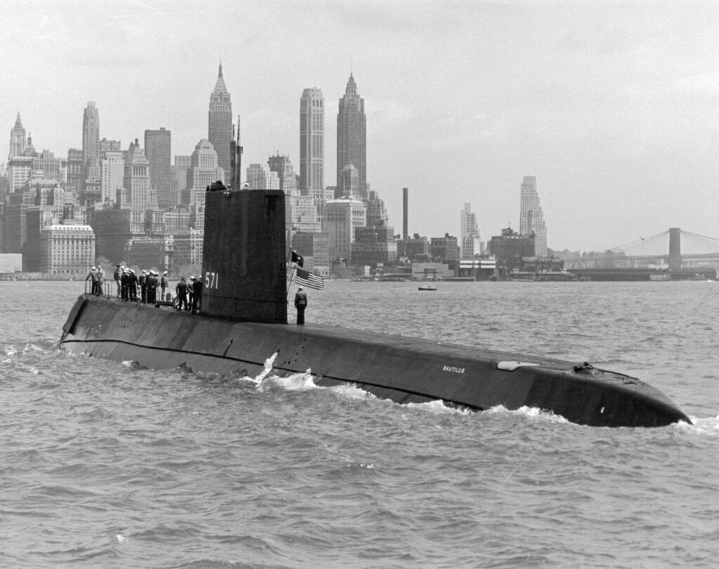 USS Nautilus off the coast of NYC.jpg