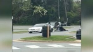 En video joven resulta herido de bala tras pelea en escuela de Silver Spring