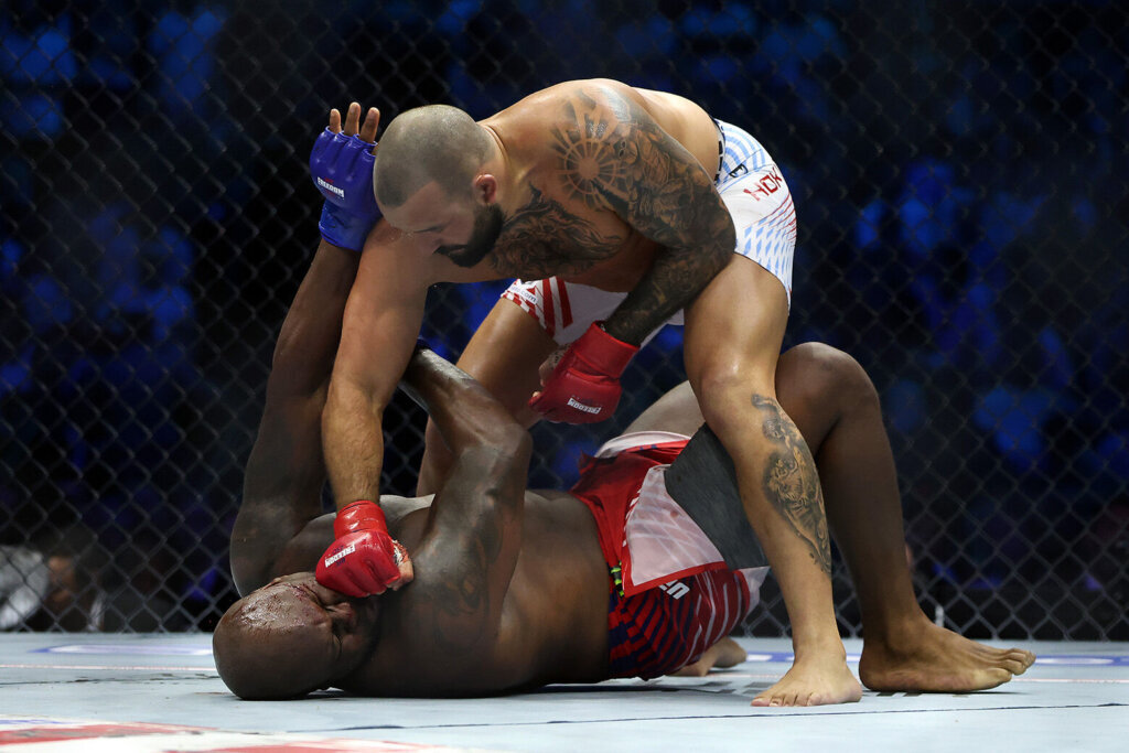 Josh Hokit of the United States lands a punch on Derrick Lewis of the United States during UFC Freedom 250 at the White House on June 14, 2026, in Washington, DC. (Photo by Chris Graythen/Getty Images)