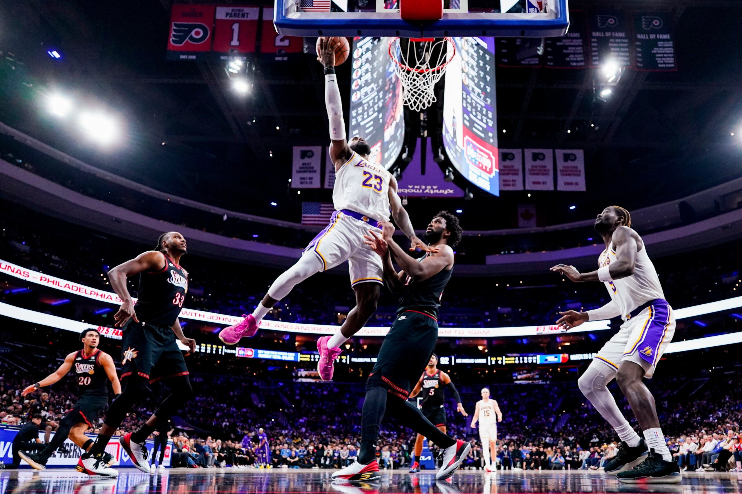 76ers James Basketball