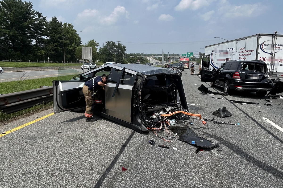 Cybertruckaccident