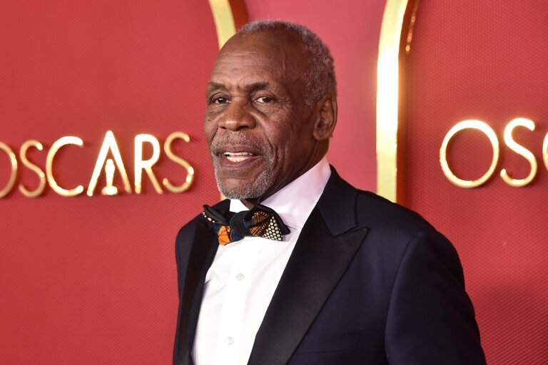 Danny Glover