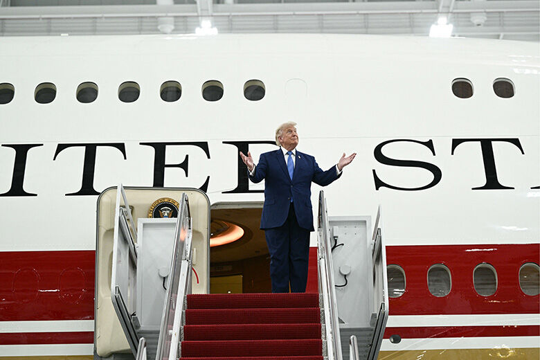 TOPSHOT US POLITICS TRUMP QATAR AVIATION