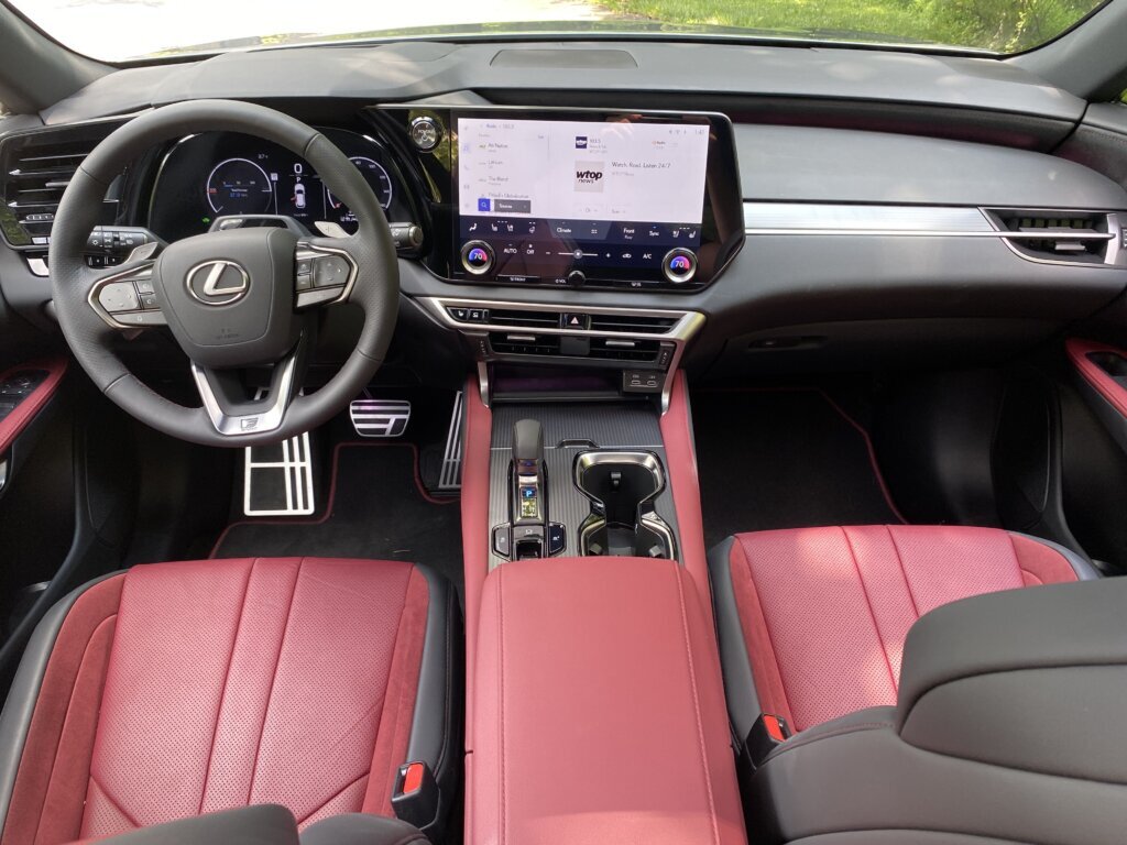 A 14-inch center screen is easy to use as some functions are buttonless and controlled only by the touch screen. (WTOP/John Aaron)