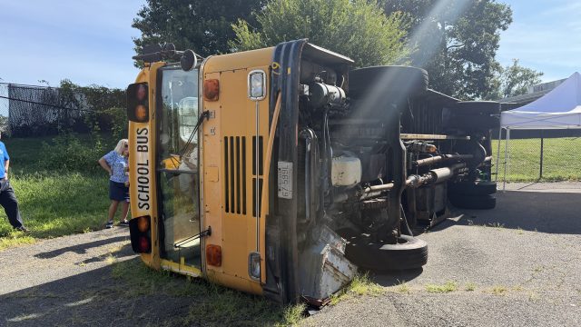 School bus emergency? Fairfax County students have a plan to handle it
