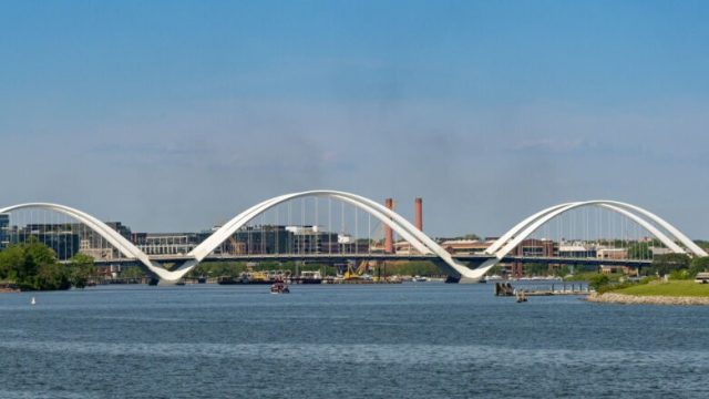 Anacostia River closer to being safe for swimming, report says